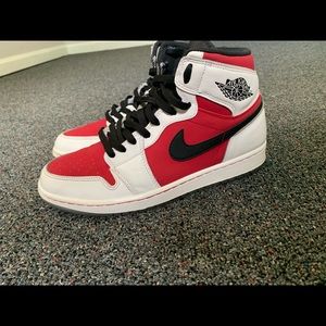 Jordan 1 carmine
